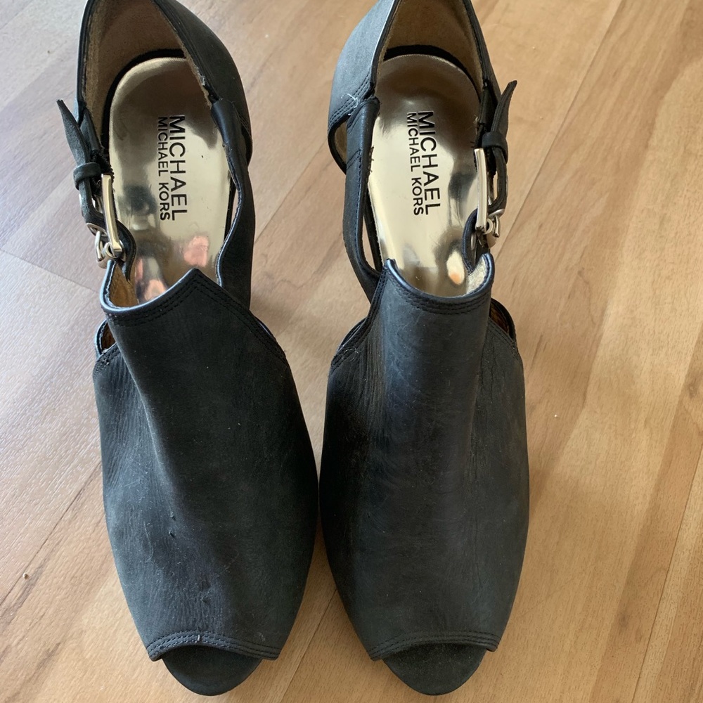 Michael Kors Peep-toe Pumps, Ladies size 10